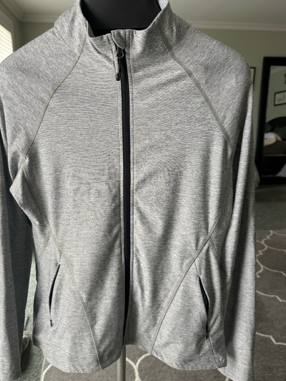Lightweight Heather Gray Full-Zip workout Jacket